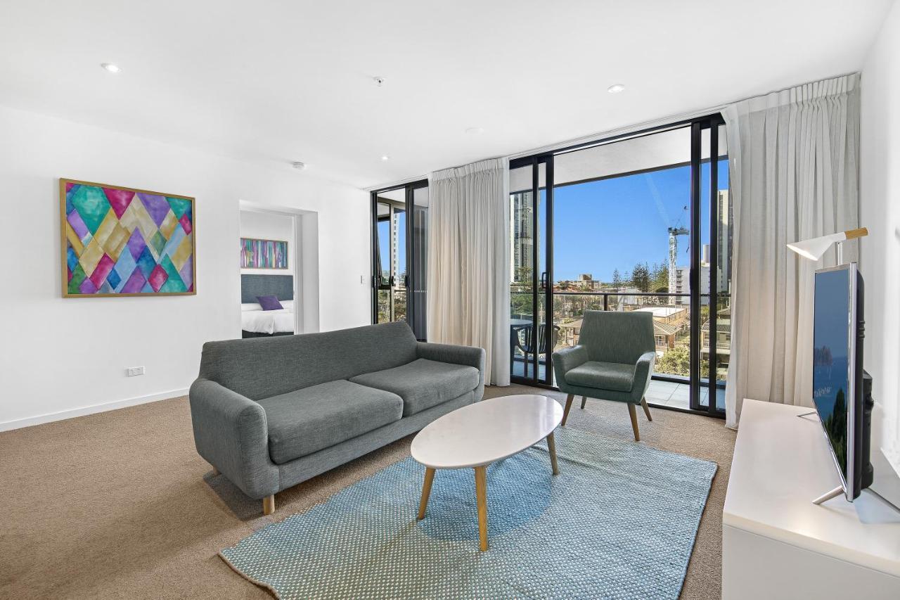 The Eureka Gold Coast Residence On Broadbeach Exterior photo